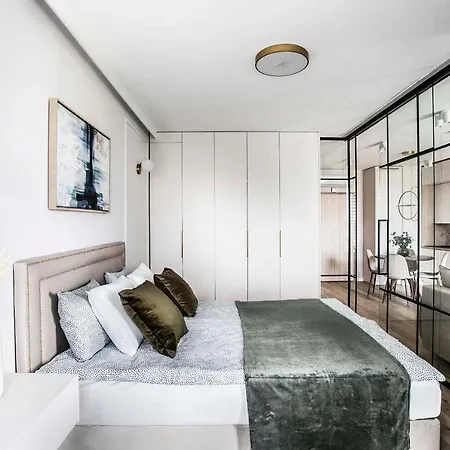 Premium With Parking, Air Condition And Balcony * Cracovia