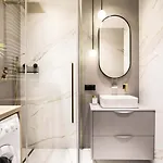 Premium With Parking, Air Condition And Balcony Krakow